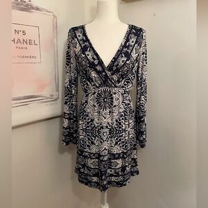 Venus Long Sleeve Dress Size S Blue Floral